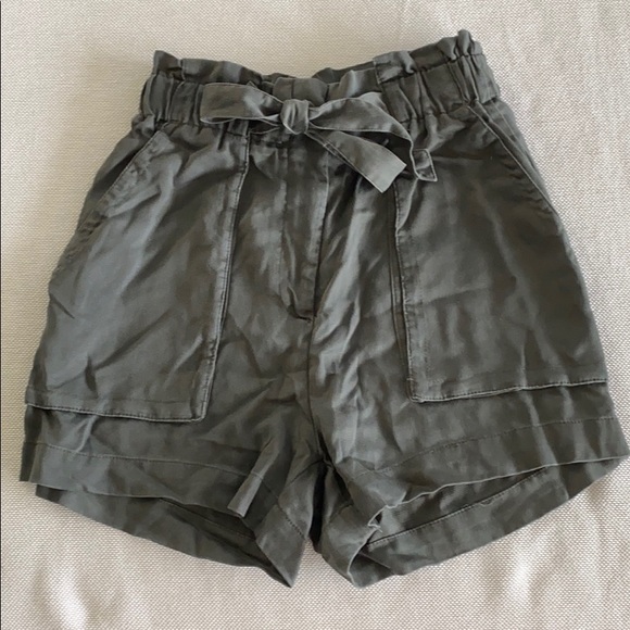 H&M Pants - H&M Tie Knot Shorts